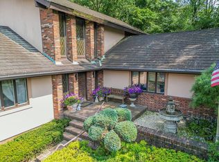 77 Mac Arthur Dr, Clifton, NJ 07013