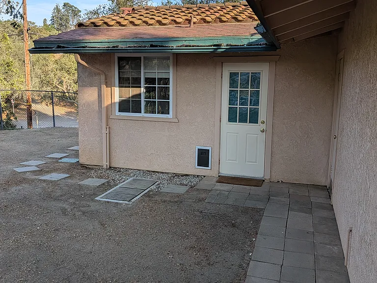 Sunset Dr — Photo 17