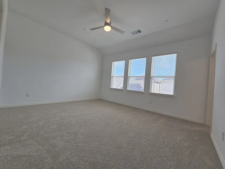 9452 Espalier St — Photo 12
