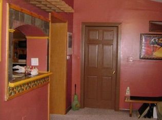 33 Parker Point Rd, Hopkinton, MA 01748