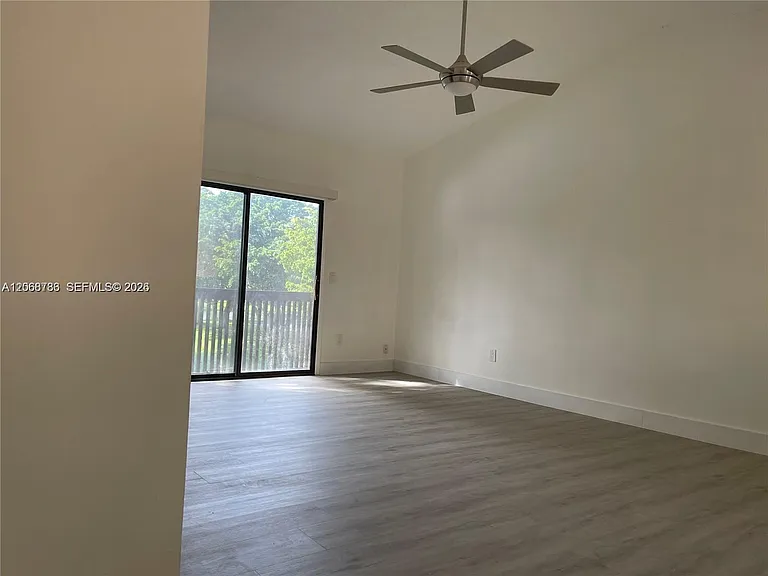 4157 SW 85th Ave #3 — Photo 13