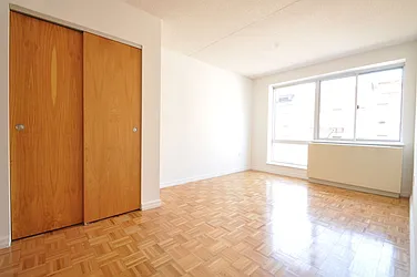 Rented by Lisa Management