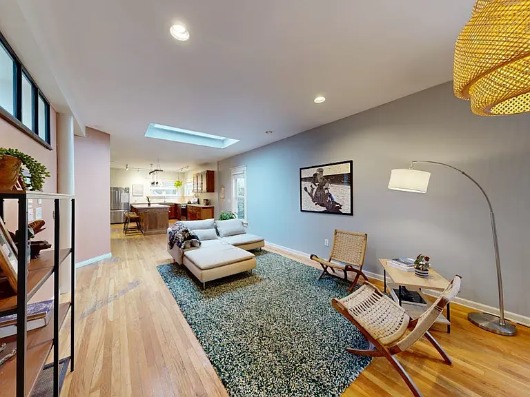 738 Wealthy St SE #2 — Photo 12