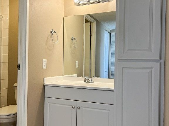 3rd image of 3930 University Center Dr APT 706