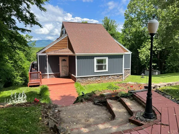 117 York Dr, Madison Heights, VA 24572