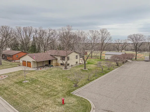 402 N Quincy St, Alexandria, MN 56308