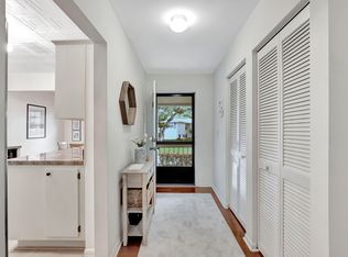 26 Westgate Ln #D, Boynton Beach, FL 33436