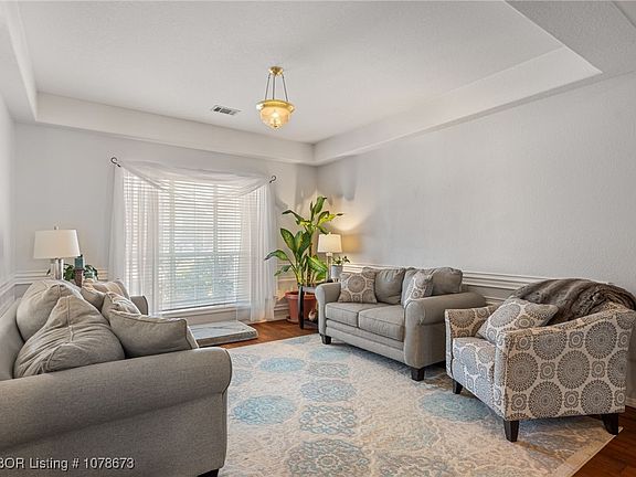5th image of 1709 Crested Butte Cir