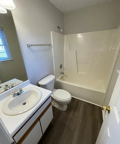 4101 Elkin Ridge Dr #B — Photo 18