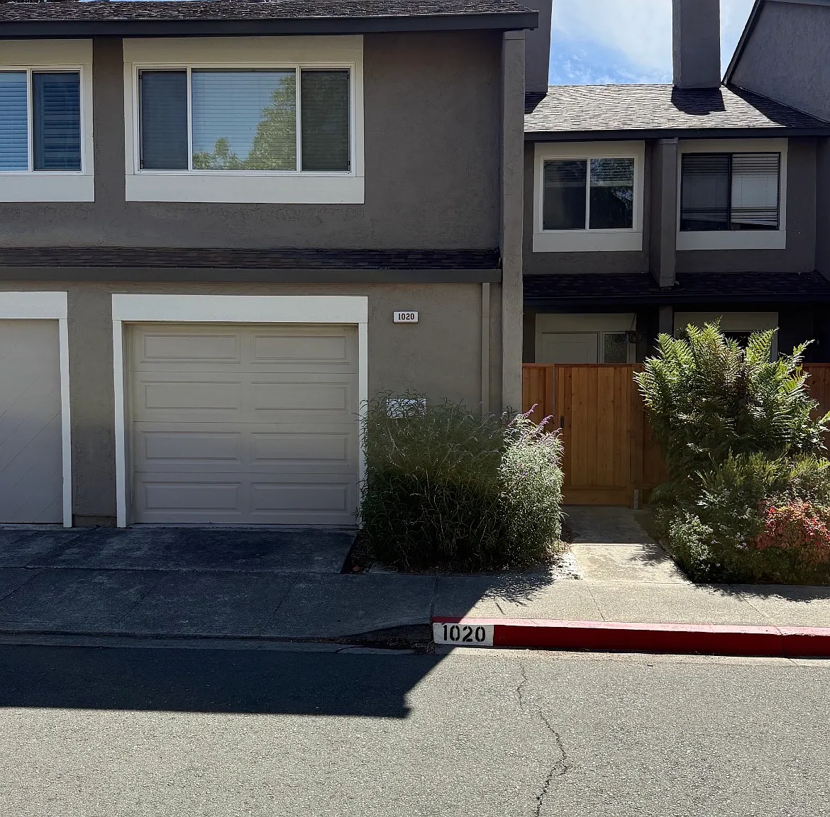 3 bed, 2.5 bath, 1535 sqft, $4,200 — Photo 1