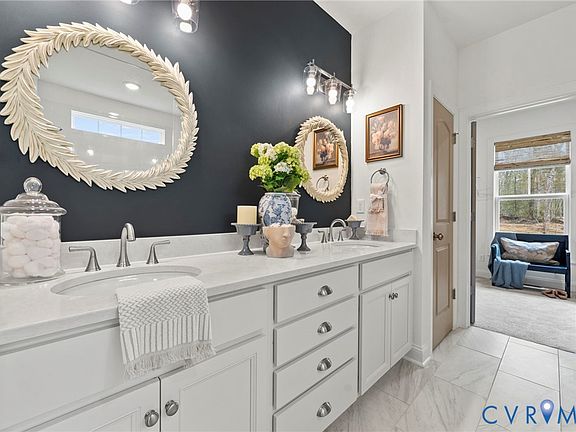 4th image of 3928 Tuckmar Ridge Dr