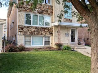 8538 W Catalpa Ave #1, Chicago, IL 60656