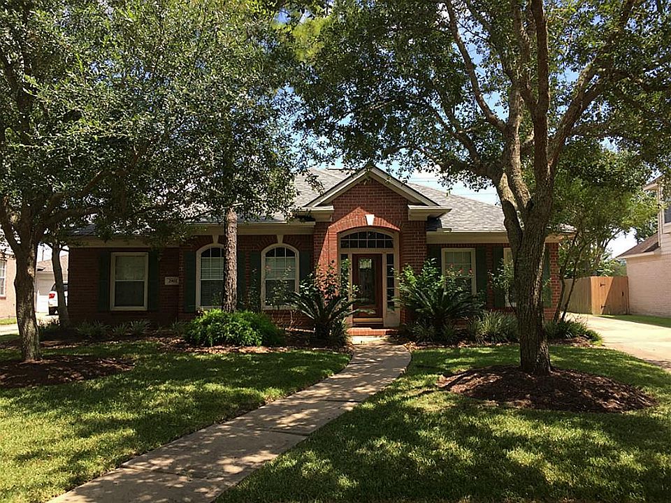 1st image of 2902 Autumn Creek Dr