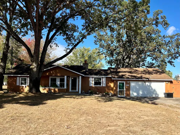 4294 Lake St, Lewiston, MI 49756