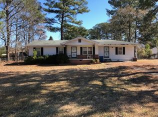 530 Sutton Bridge Rd, Rainbow City, AL 35906
