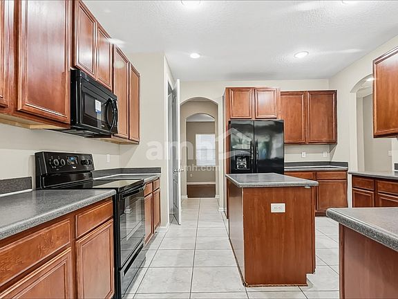 3rd image of 4032 Ringneck Dr