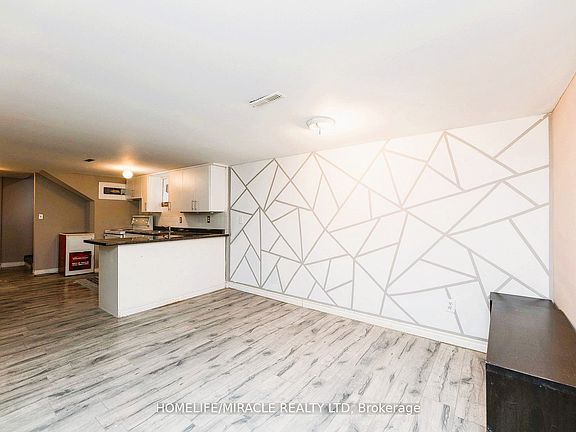 4th image of 1251 Warden Ave #Basement