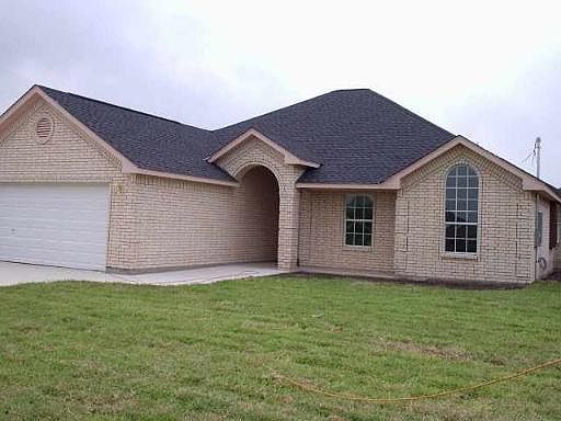 1st image of 8412 BLUFFSIDE DR