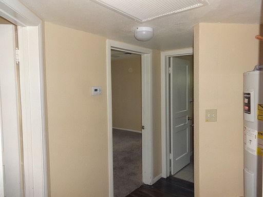 2nd image of 1304 Bracken Ave