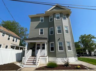 73 Fairview Ave FLOOR 3, Pawtucket, RI 02860