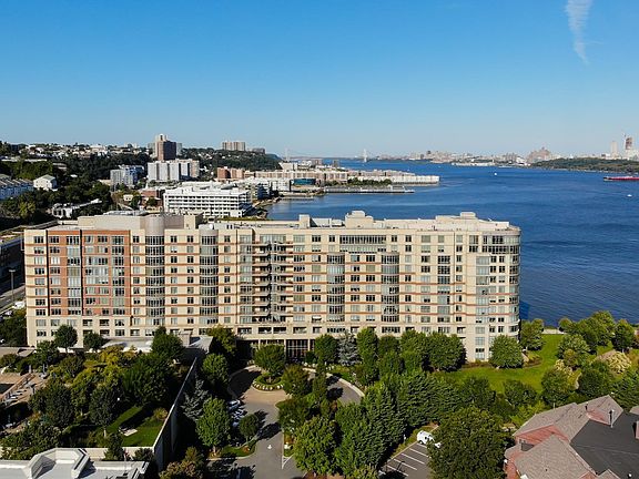 4th image of 8100 River Rd APT 908