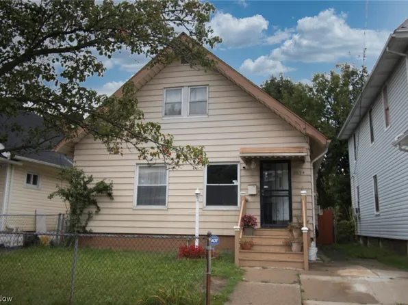 3854 W 19th St, Cleveland, OH 44109