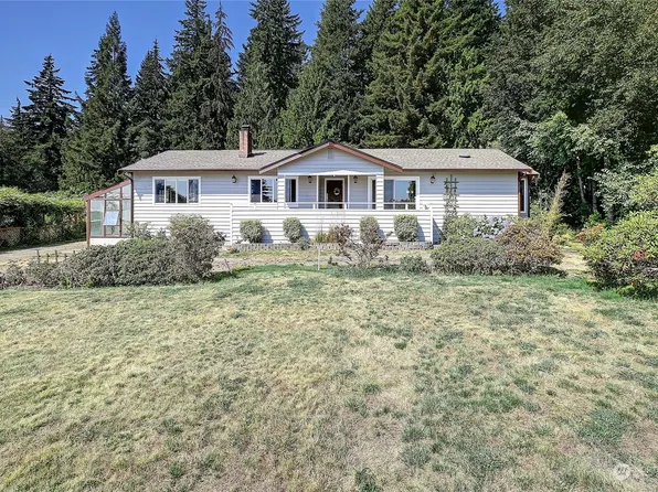 260 Rocky Mountain High Road, Camano Island, WA 98282