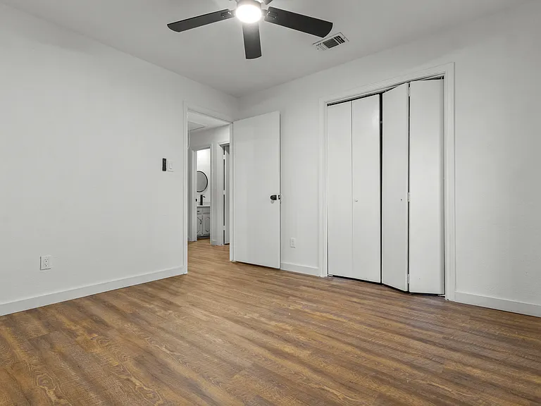 1503 Bellflower Dr — Photo 24
