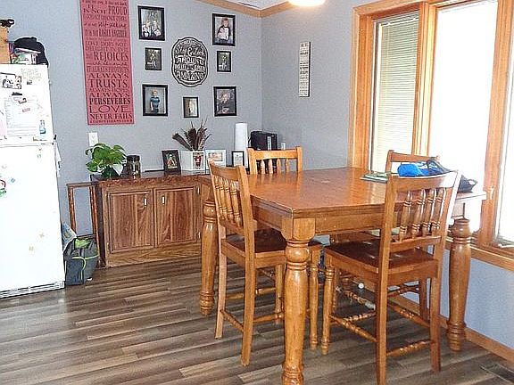 5th image of 516 Sherwood Ln