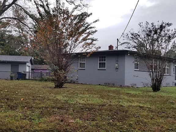 5th image of 5204 Polan Ln
