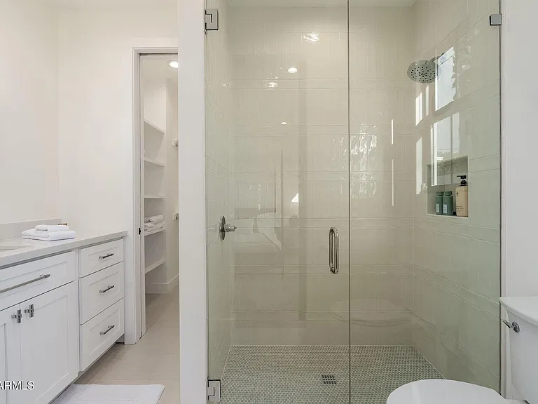 4017 N 49th Pl — Photo 26