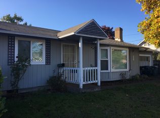 962 6th St, Springfield, OR 97477