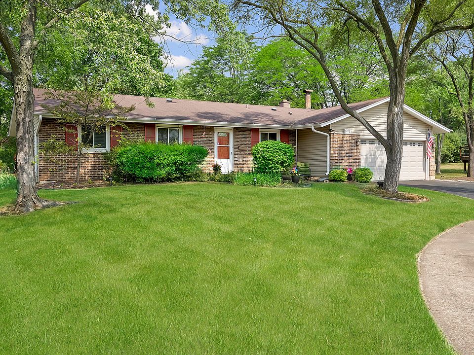 1st image of 6012 Green Dr