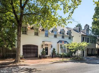 3500 P St NW, Washington, DC 20007