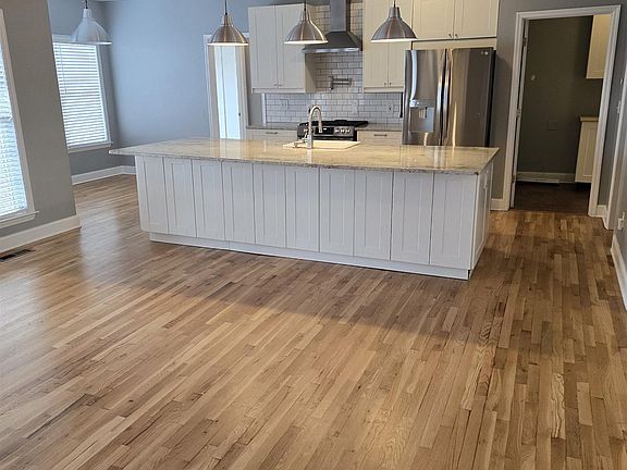 4th image of 96 Cherokee Rd