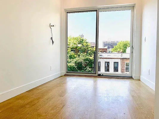 Rented by GROOME REALTY LLC | media 10