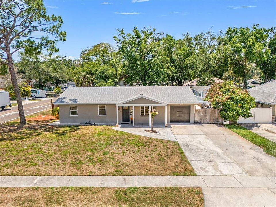 1st image of 6802 CRESTHILL COURT