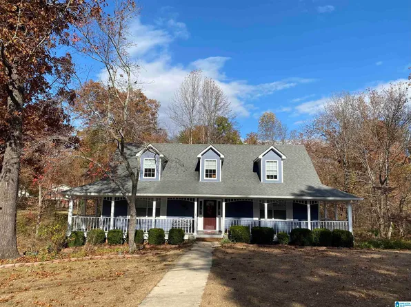 5201 Drew Dr, Mulga, AL 35118