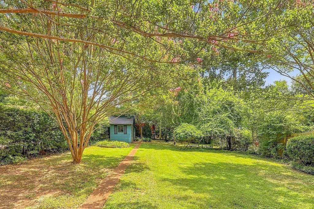 2 bed, 1.0 bath, 999 sqft, $1,650 — Photo 4