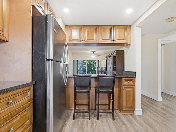 3rd image of 1981 W Woolbright Road #E101