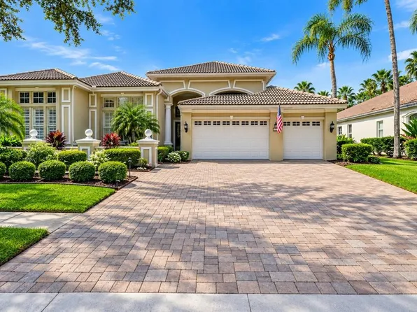 9108 WOODRIDGE RUN DRIVE, TAMPA, FL 33647