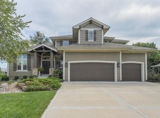 2171 W 162nd Ter, Stilwell, KS 66085