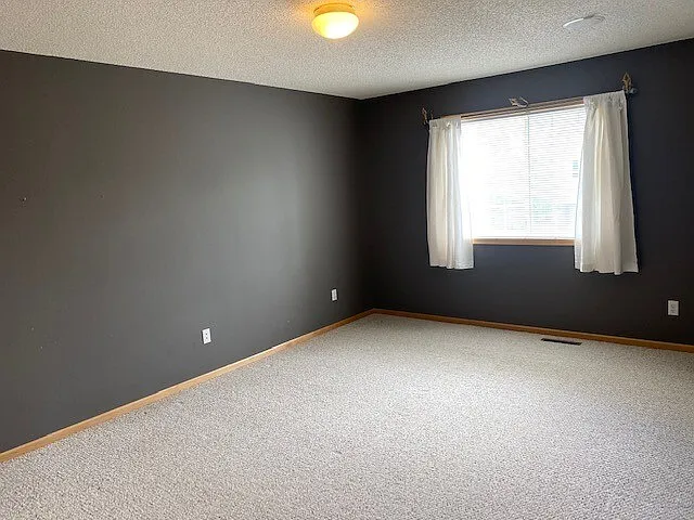 9410 Marshall Rd — Photo 9