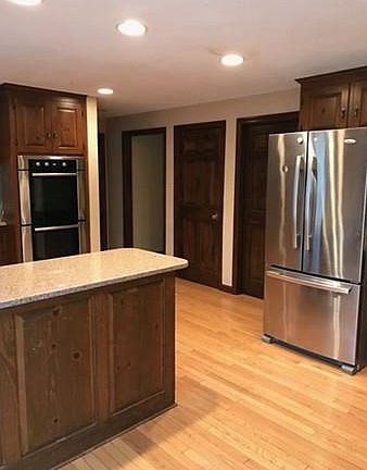 4th image of 23 William Fairfield Dr