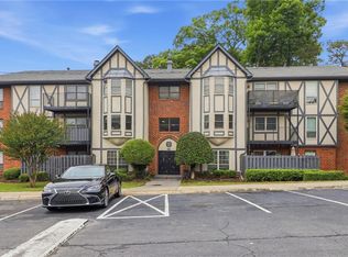 6851 Roswell Rd UNIT B13, Sandy Springs, GA 30328