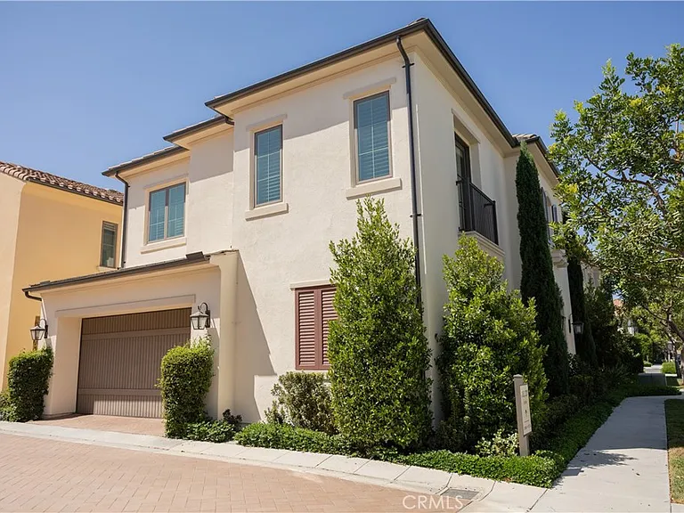 122 Linda Vis — Photo 1