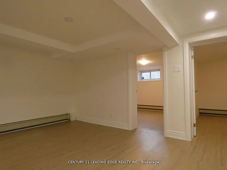 26 Scotswood Rd #LOWER — Photo 10