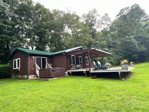 144 S Flatwoods Road, Creston, NC 28615