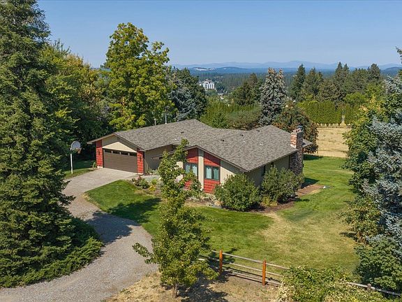2nd image of 4503 E Redroan Dr