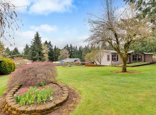 15255 S Burkstrom Rd, Oregon City, OR 97045